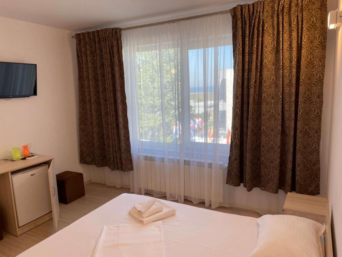 Vila Regal Mamaia Exterior photo