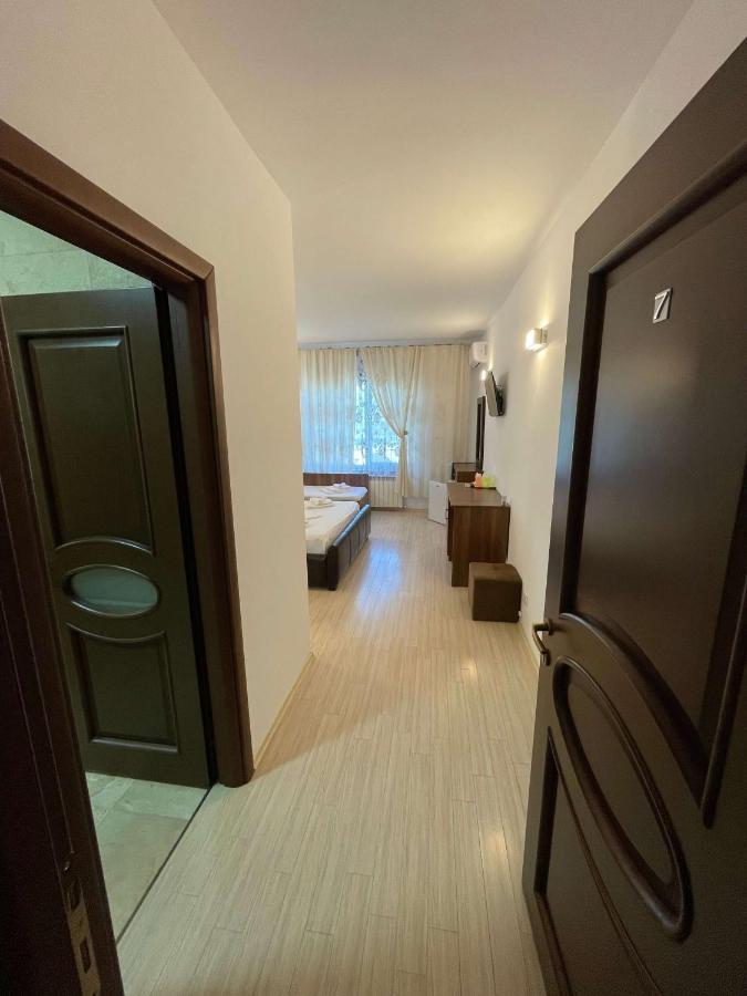 Vila Regal Mamaia Exterior photo